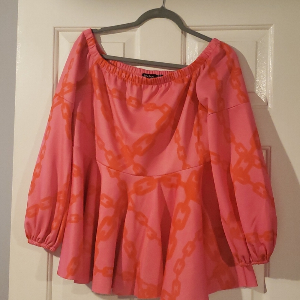 Off shoulder peplum top